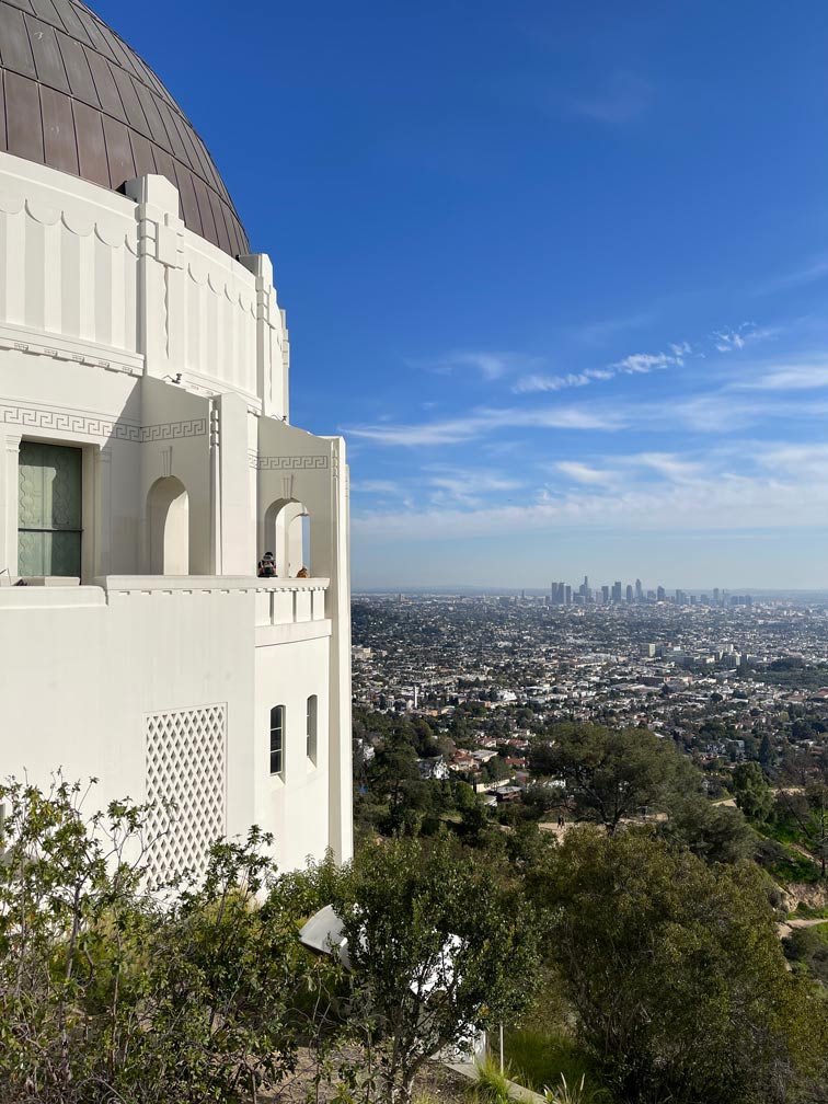 13 TOP - Sehenswürdigkeiten in Los Angeles mit Kindern ausblick-skyline-los-angeles-griffith-observatory