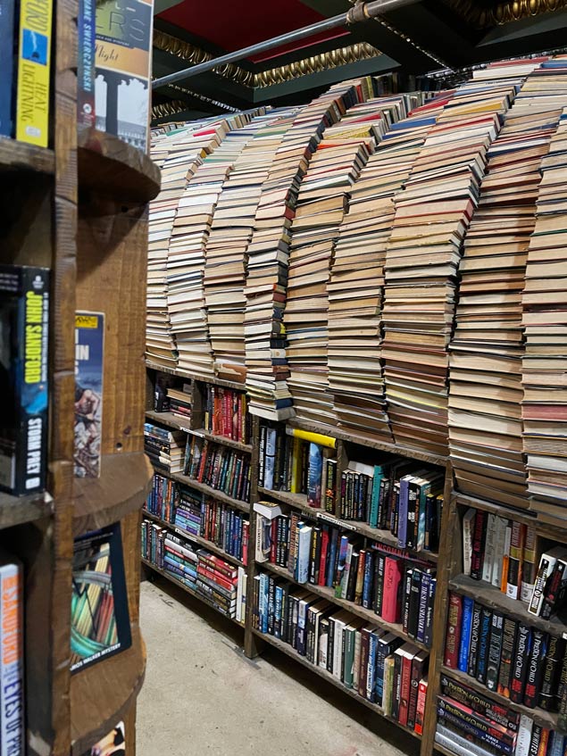 the-last-bookstore-sehenswuerdigkeiten-downtown-los-angeles