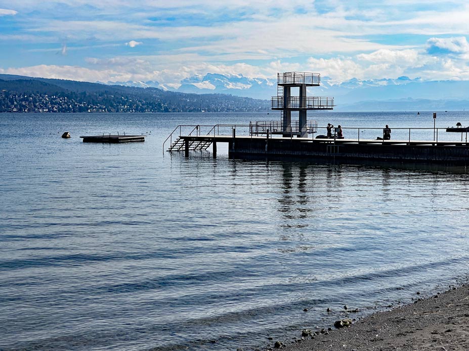 strandbad mythenquai beste reisezeit zuerich