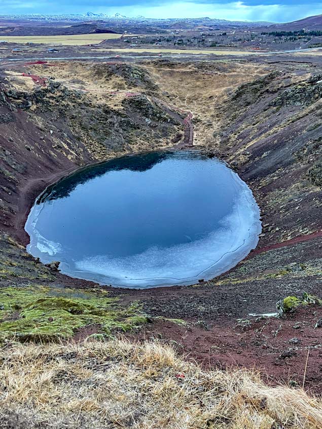 vulkankrater kerid im golden circle in island