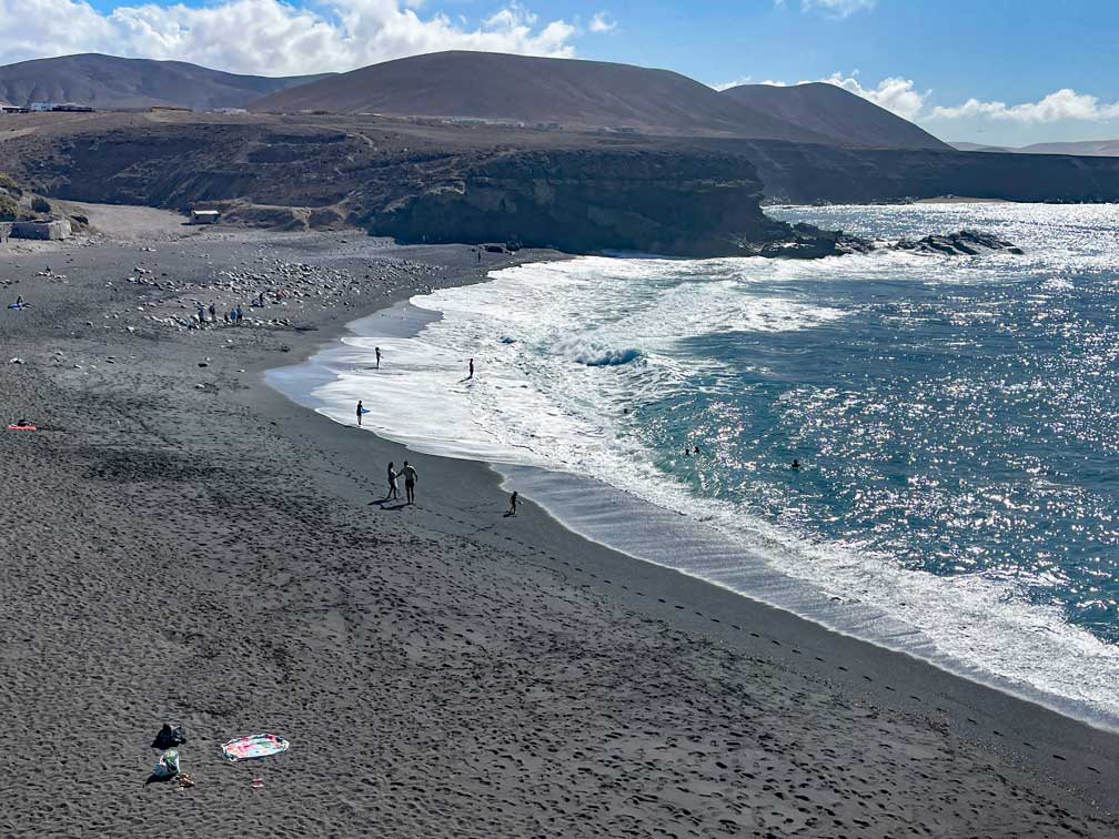 Unsere Top 11 Strände auf Fuerteventura playa de ajui schwarzer strand fuerteventura
