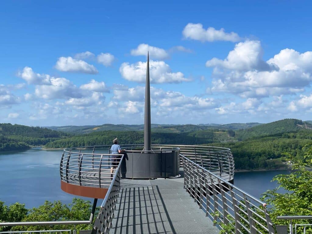 Biggesee Camping: 7+ Tipps für den See im Sauerland biggesee sehenswuerdigkeiten biggeblick