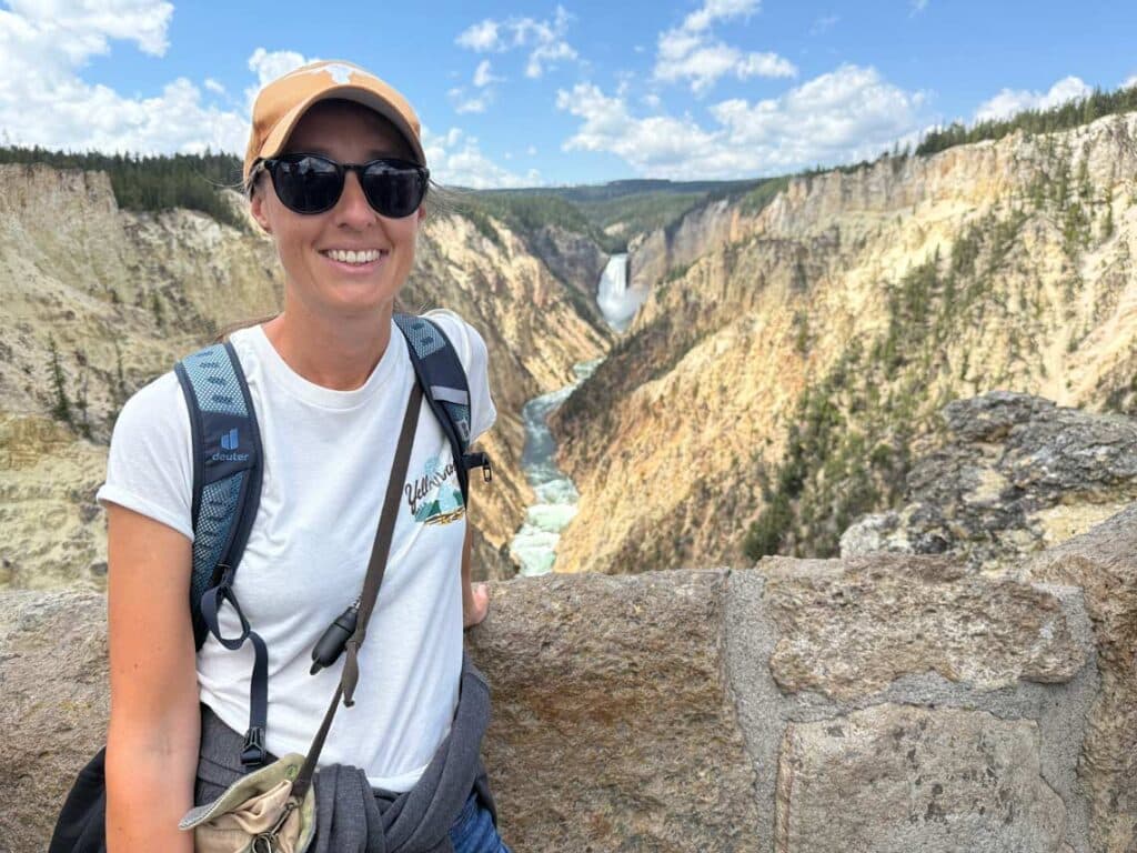 USA Rundreise Denver - mit Yellowstone Nationalpark jenni von der strandfamilie am artist point im yellowstone nationalpark