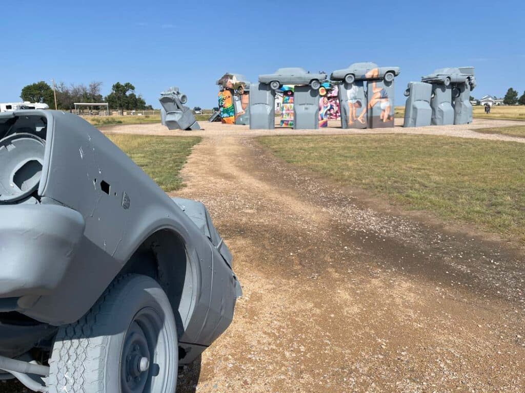 USA Rundreise Denver - mit Yellowstone Nationalpark nebraska sehenswuerdigkeit carhenge