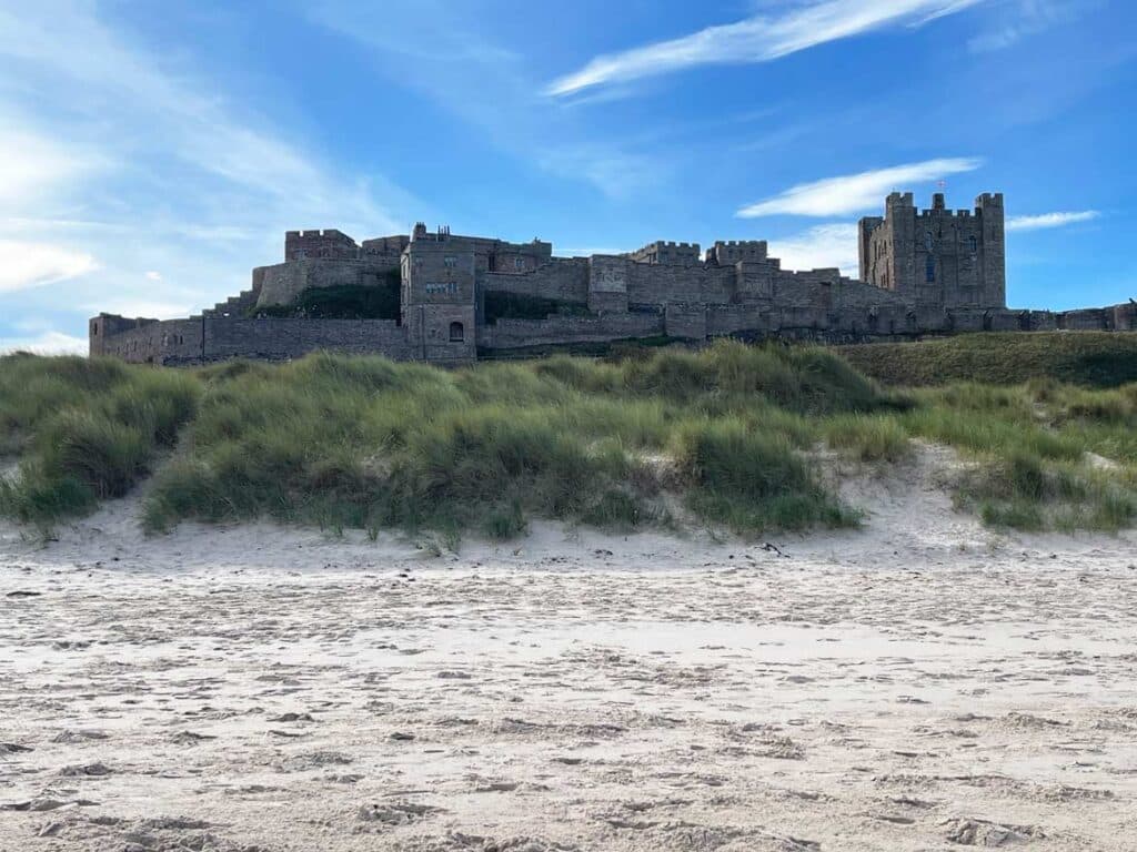 bamburgh castle route schottland mit der faehre
