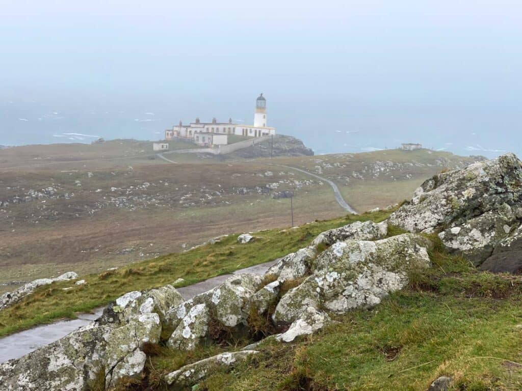 neist point lighthouse isle of skye highlights
