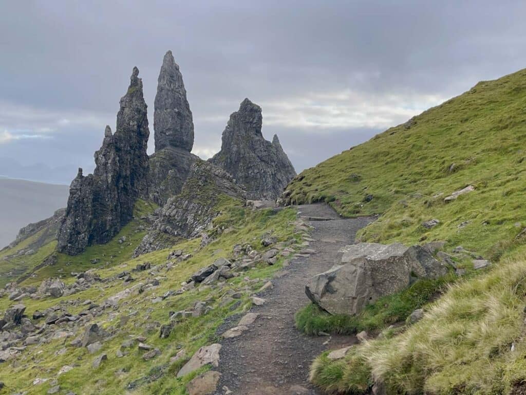 wanderweg am old man of storr
