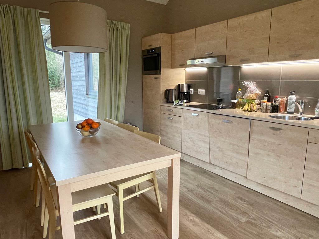 funktionale Küche im Center Parcs Allgäu