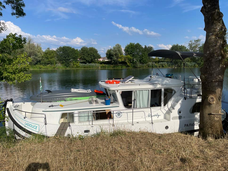 anlegen hausboot frankreich