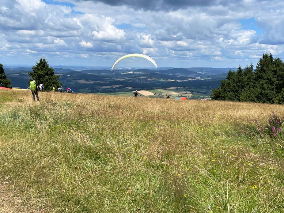 gleitschirmflieger wasserkuppe