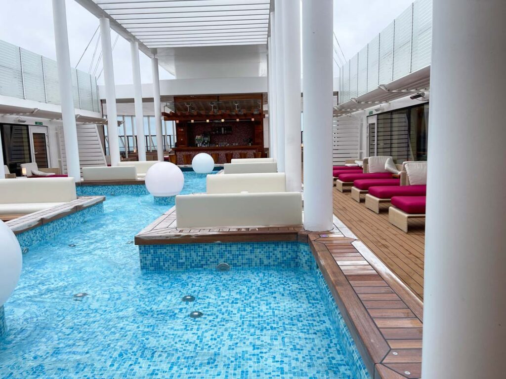 patio deck aida prima