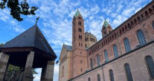 Mehr über den Artikel erfahren Speyer Sehenswürdigkeiten: Tipps für den Tagesausflug
