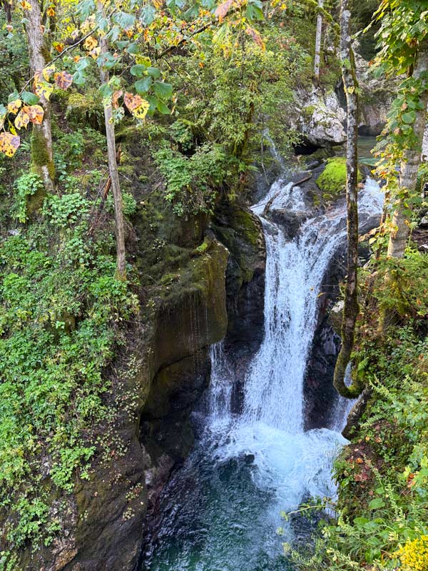 sunik wasserfall im soca tal