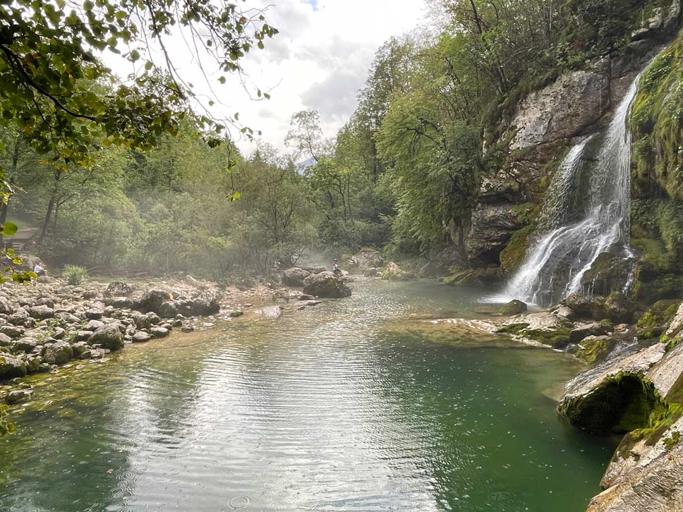 virije wasserfall sehenswuerdigkeiten bovec slowenien